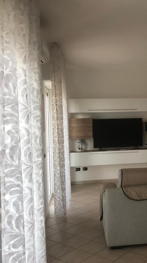 Luxury Affitti Brevi Appartement Marconia Buitenkant foto